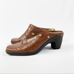 Aerosoles Sawcremento Brown Vegan Leather Mule